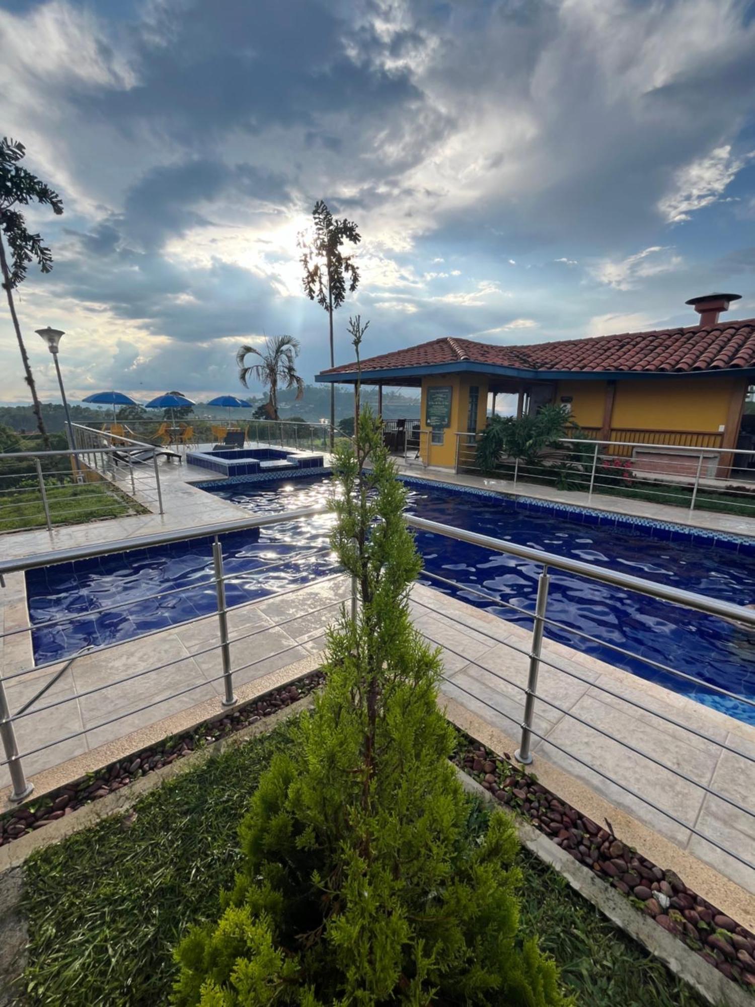 Ecohotel Guaduales Pereira Esterno foto